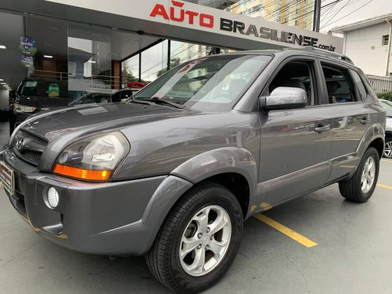 HYUNDAI TUCSON 2.0 MPFI GLS 16V 143CV 2WD FLEX 4P AUTOMÁTICO HYUNDAI TUCSON 2.0 MPFI GLS 16V 143CV 2WD FLEX 4P AUTOMÁTICO